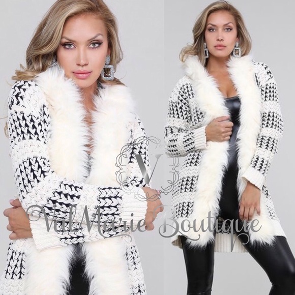 ValMarie Sweaters - LAST 1! Ivory fur collar cardigan